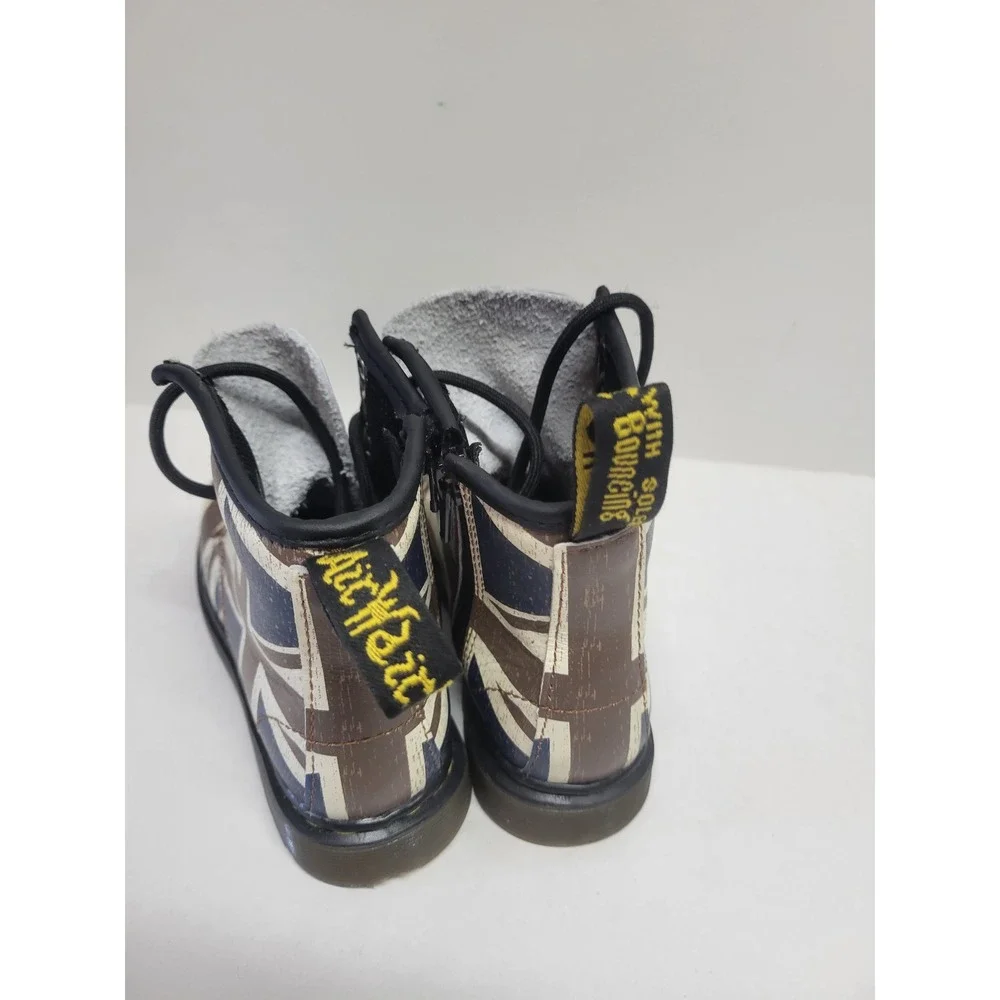 Dr. Martens Delaney Kids Union Jack Flag Boots Brown‎ Blue AW004 US 11 UK 10